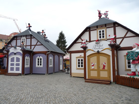 Pflaumentoffelhaus Wichtelspielhaus