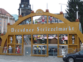 Schwibbogen Striezelmarkt Dresden